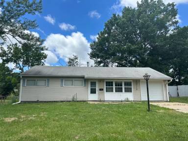 Main picture of 10712 Cambridge Ave