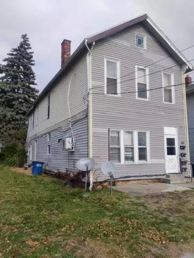 Main picture of 674 Walbridge Ave