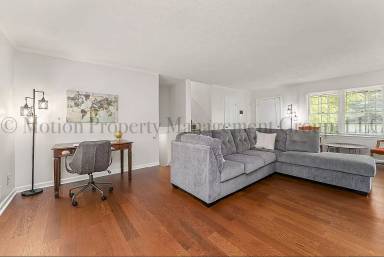 Main picture of 1532 Olivet Ct