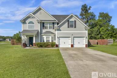 Main picture of 228 Cumberland Dr NE