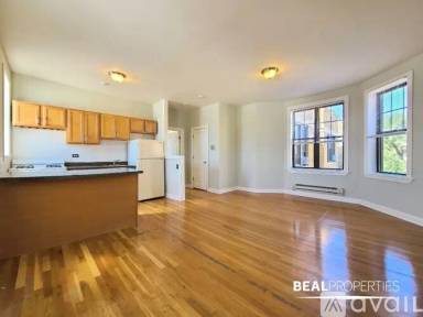 Main picture of 719-27 W Barry Ave