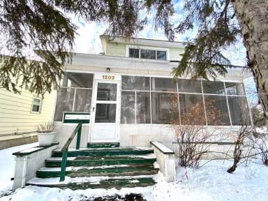 Main picture of 1203 6th St S