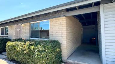 Main picture of 3144 N Treat Ave