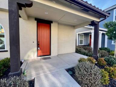 Main picture of 19227 Coliseum Ln