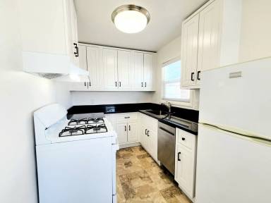 Main picture of 1120 Chula Vista Ave
