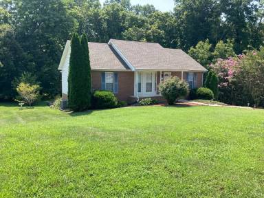 Main picture of 3324 Poplar Hl