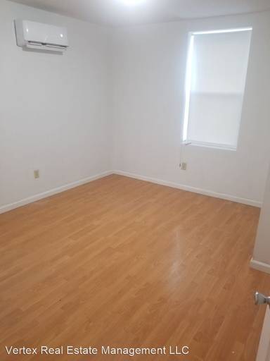 Main picture of 2220 N Broad St