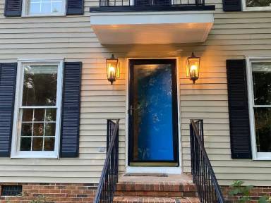 Main picture of 5 Moultrie St