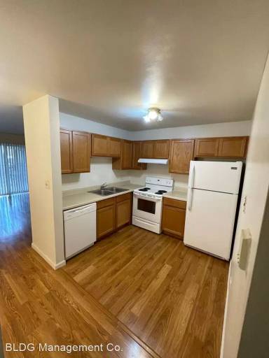 Main picture of 2336 Nichols Rd