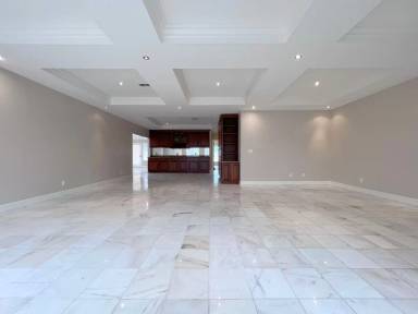 Main picture of 9362 Leilani Dr