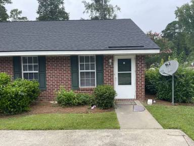 Main picture of 2252 Sherwood Ave