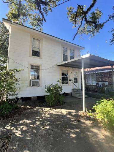 Main picture of 1616 Kirkman St