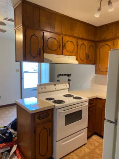 Main picture of 303 S 10th St