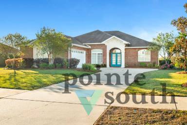 Main picture of 639 Royal Troon Cir