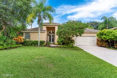 Main picture of 2609 Oakbrook Ct