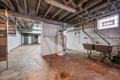 Main picture of 101 E Agnew Ave
