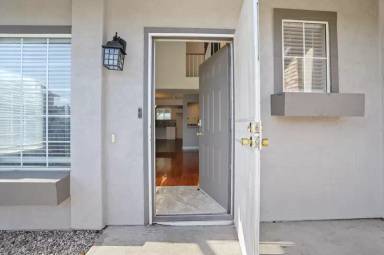 Main picture of 2750 Oakwood Ct