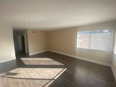 Main picture of 220 Curtner Ave
