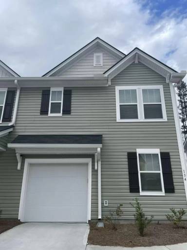 Main picture of 156 Benelli Dr