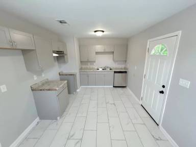 Main picture of 3825 Glenburee St