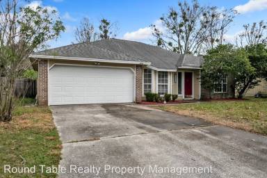 Main picture of 7847 Moss Pointe Trl E