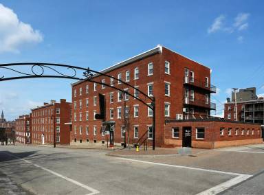 Main picture of 67 Stark St