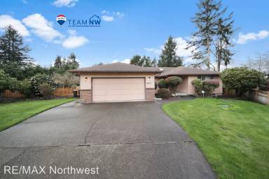 Main picture of 8011 Mountain Aire Ct SE
