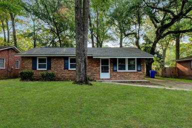 Main picture of 772 Cartwright Dr