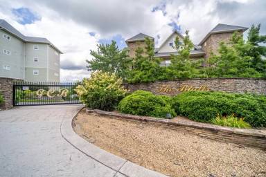 Main picture of 223 Sandpiper Ln