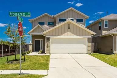 Main picture of 6306 Arbor Crest Ln