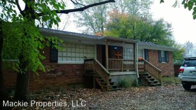 Main picture of 775 N Smith Rd