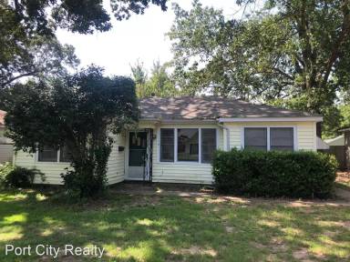 Main picture of 239 E Egan St