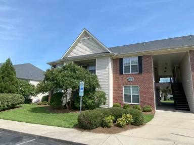 Main picture of 411 Gallery Dr