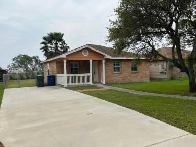 Main picture of 1601 Amber Dr