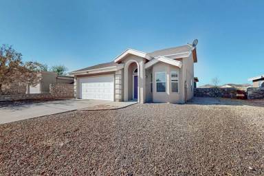 Main picture of 780 Desert Spring Dr