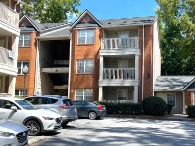 Main picture of 3084 Chastain Park Ct NE