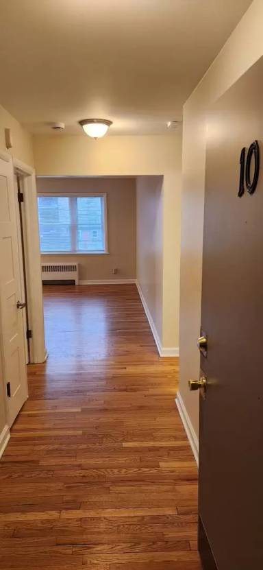 Main picture of 2575 N Prospect Ave