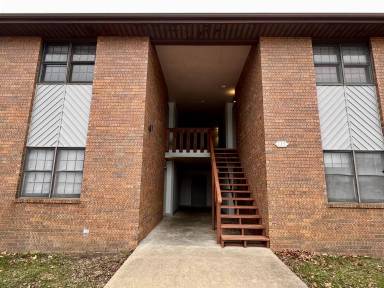 Main picture of 115 Holly Dr