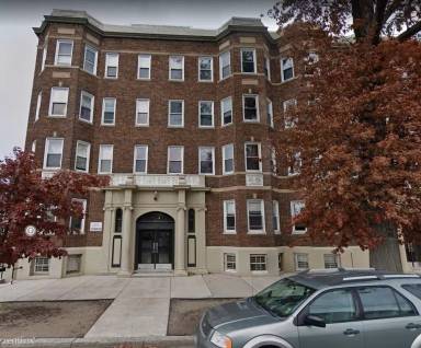 Main picture of 1197 Commonwealth Ave