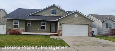 Main picture of 1991 N Luke Ln