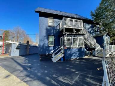 Main picture of 115 Saco Ave