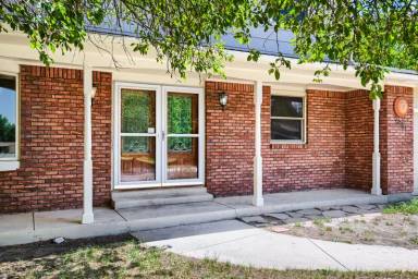 Main picture of 2821 E Serendipity Cir