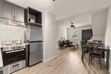 Main picture of The Flats at Summerhill