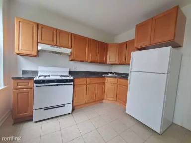 Main picture of 186 Ocean Ave
