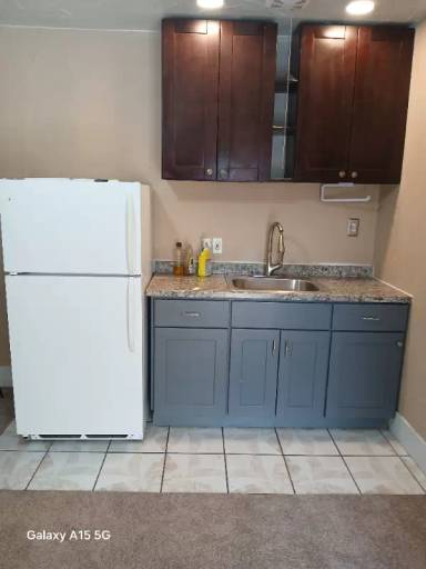 Main picture of 715 E Mesquite Ave