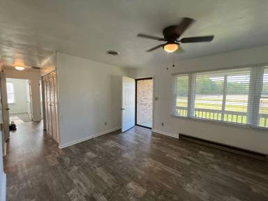 Main picture of 1251 NC Highway 561 W