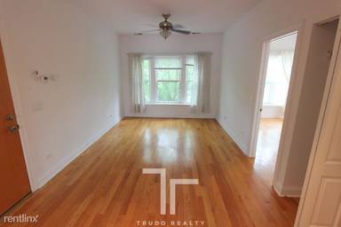 Main picture of 3410 W Sunnyside Ave