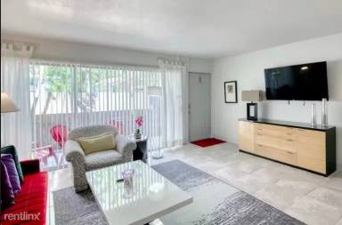 Main picture of 3725 S Olive Ave