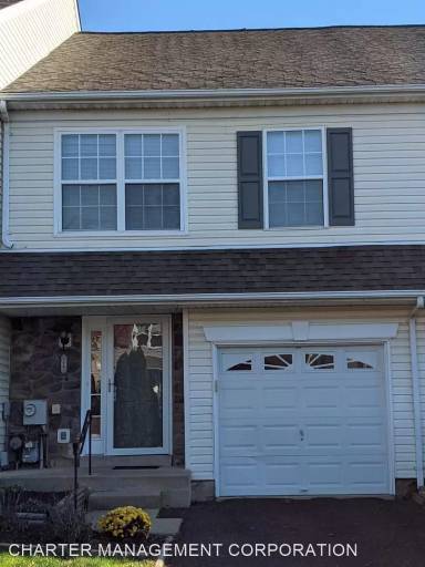 Main picture of 4662 Louise Saint Claire Dr