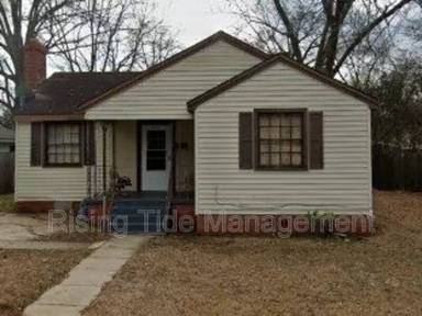 Main picture of 2142 E 5th St